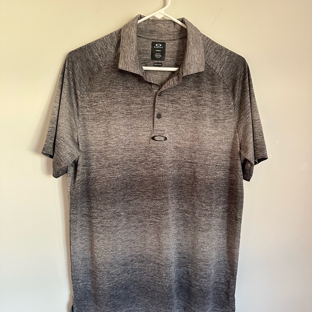 Oakley Men's Black and Gray Polo Shirt